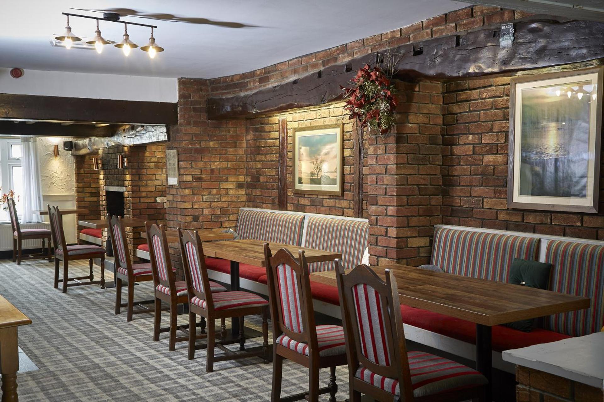 The Ingram Arms Hotel Laughton  ภายนอก รูปภาพ