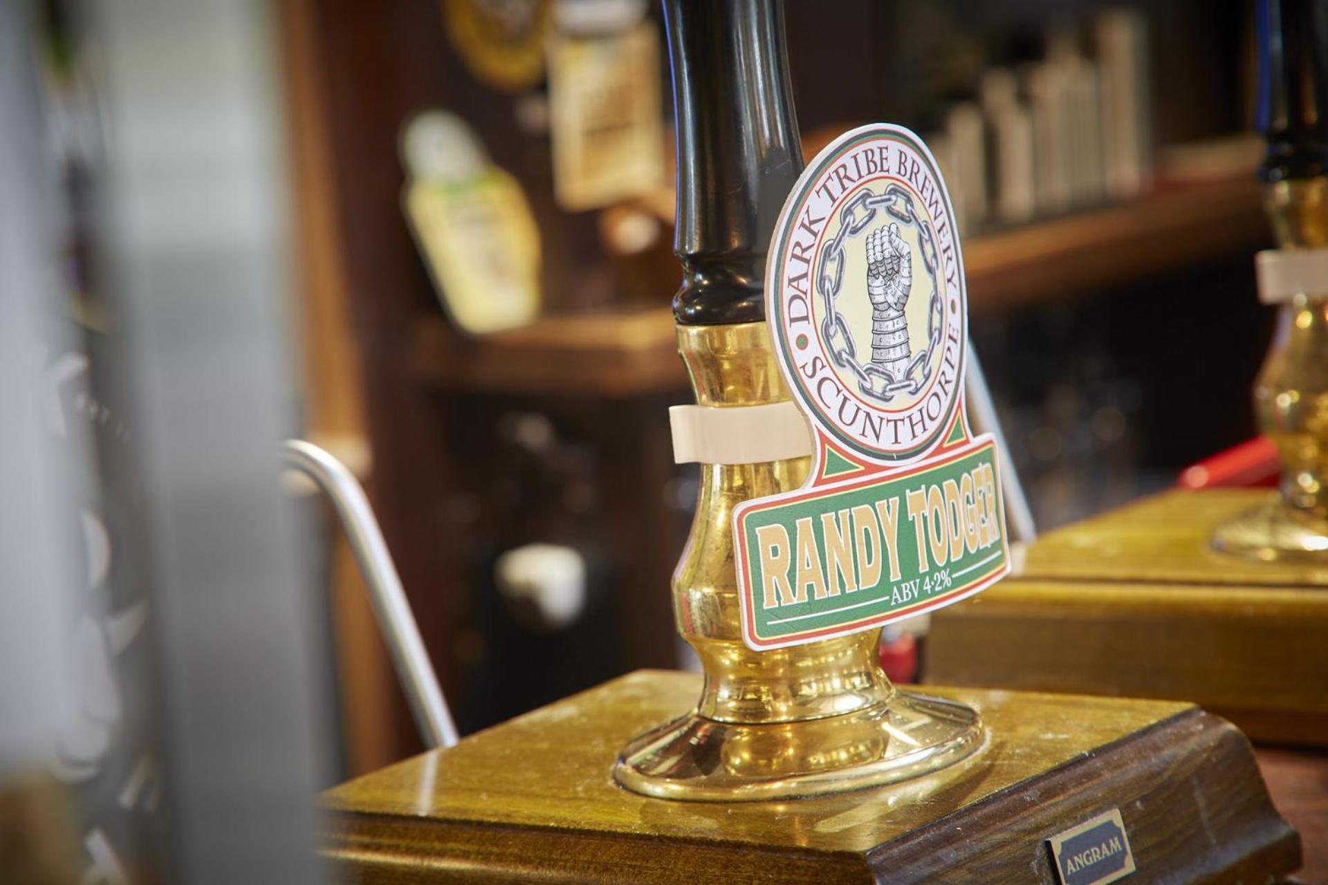 The Ingram Arms Hotel Laughton  ภายนอก รูปภาพ